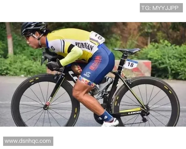 重庆篮球队在大师赛积分榜上以51分稳居首位展现强劲实力